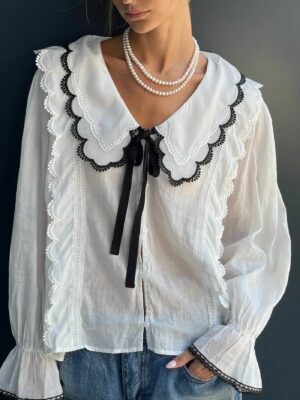 חולצה_מכופתרת_לבנה_לנשים_עיטור_שחור_2