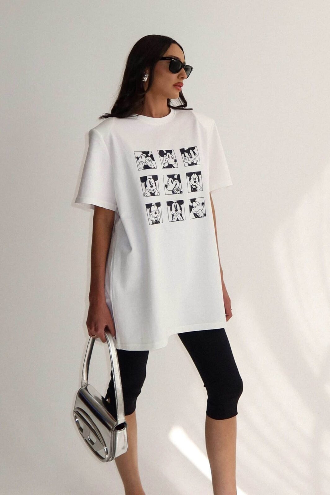 חולצת_טישרט_מיקי_לבנה_1