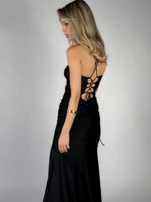 שמלת_מקסי_פתחים_מוניקה_שחורה_2