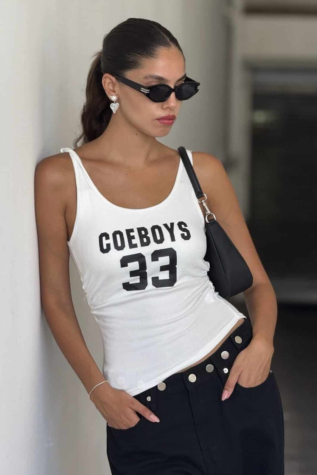 גופיית הדפס גילי לבנה 3